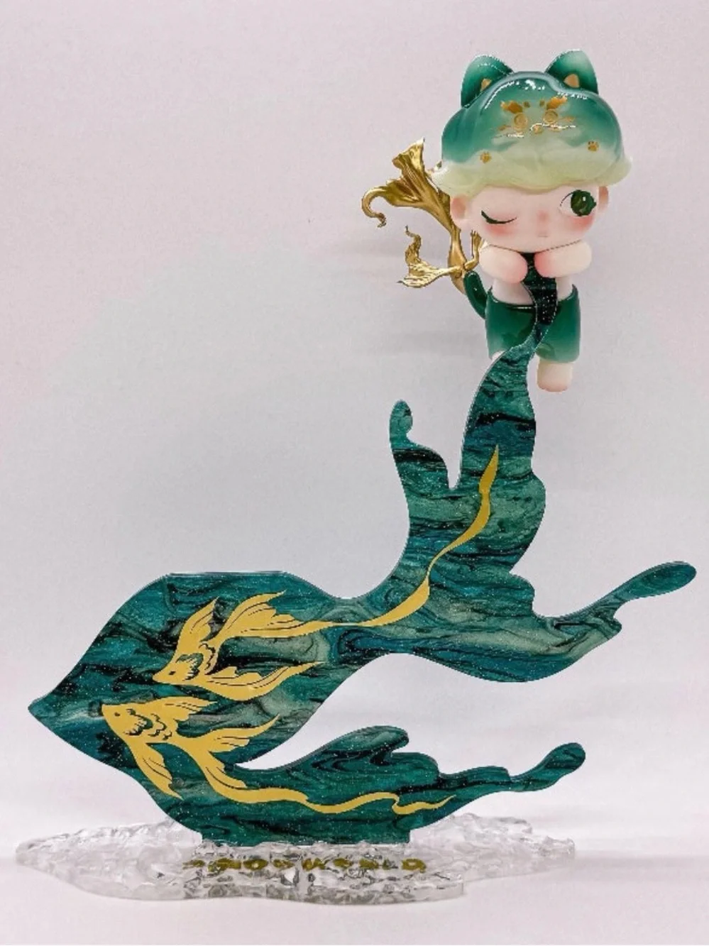 DIMOO Swimming Freely in The Emerald Sea